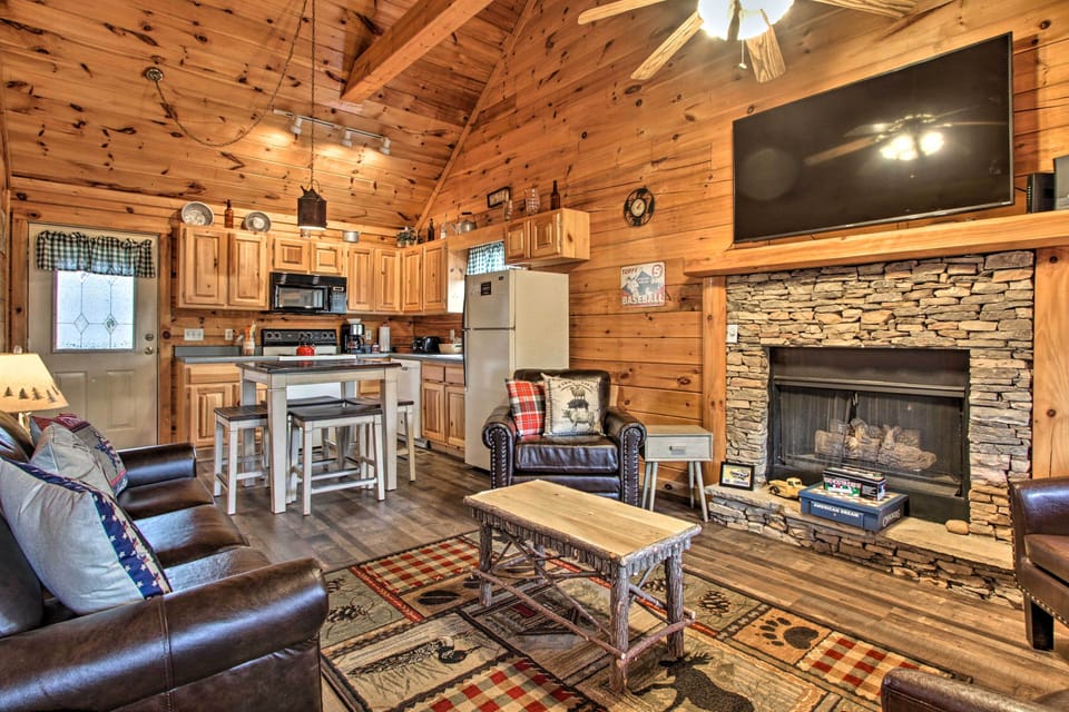 House (2 Bedrooms) | Interior