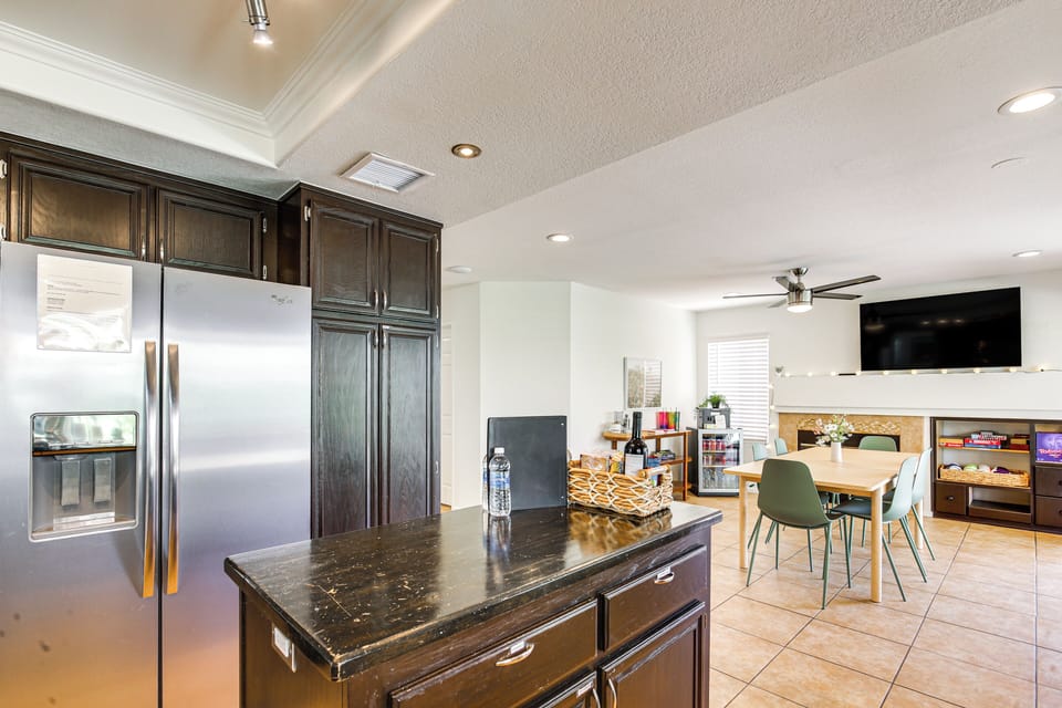 House (4 Bedrooms) | Interior