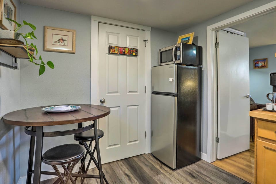 Apartment (1 Bedroom) | Interior