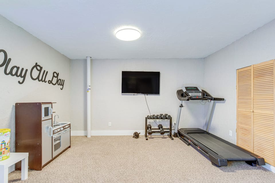 House (4 Bedrooms) | Interior