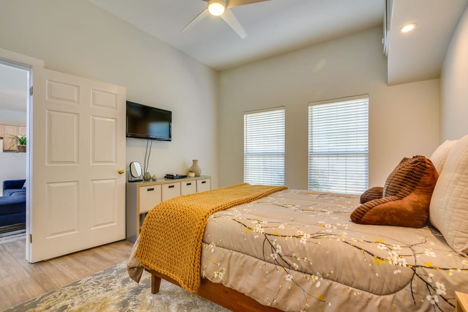 House (1 Bedroom) | Interior