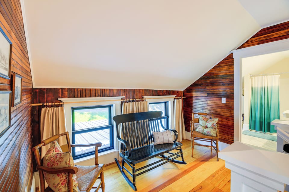 House (5 Bedrooms) | Interior