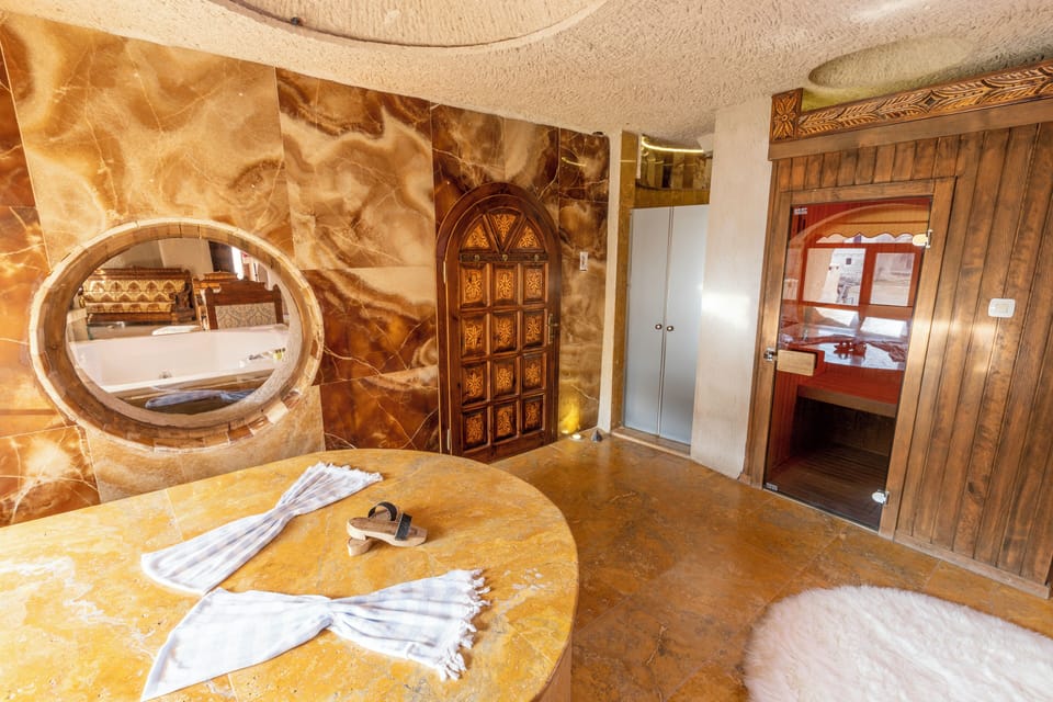 BYZANTINE KING SUITE with TURKISH HAMAM | Bathroom | Free toiletries, hair dryer, bathrobes, slippers
