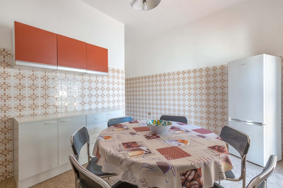 House | Private kitchen | Fridge