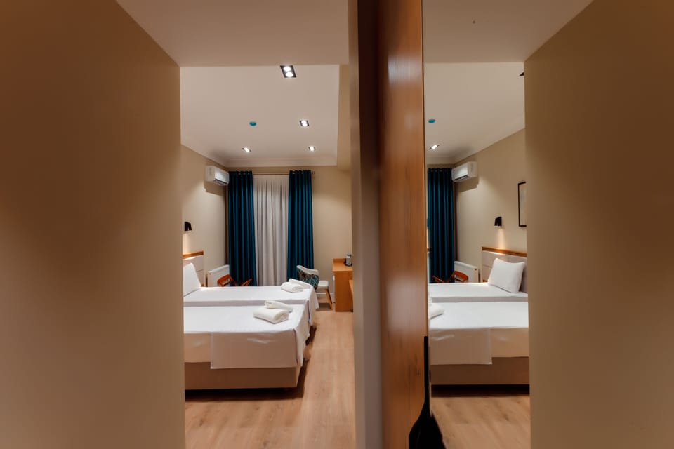 Standard Twin Room | Premium bedding, down comforters, memory foam beds, in-room safe