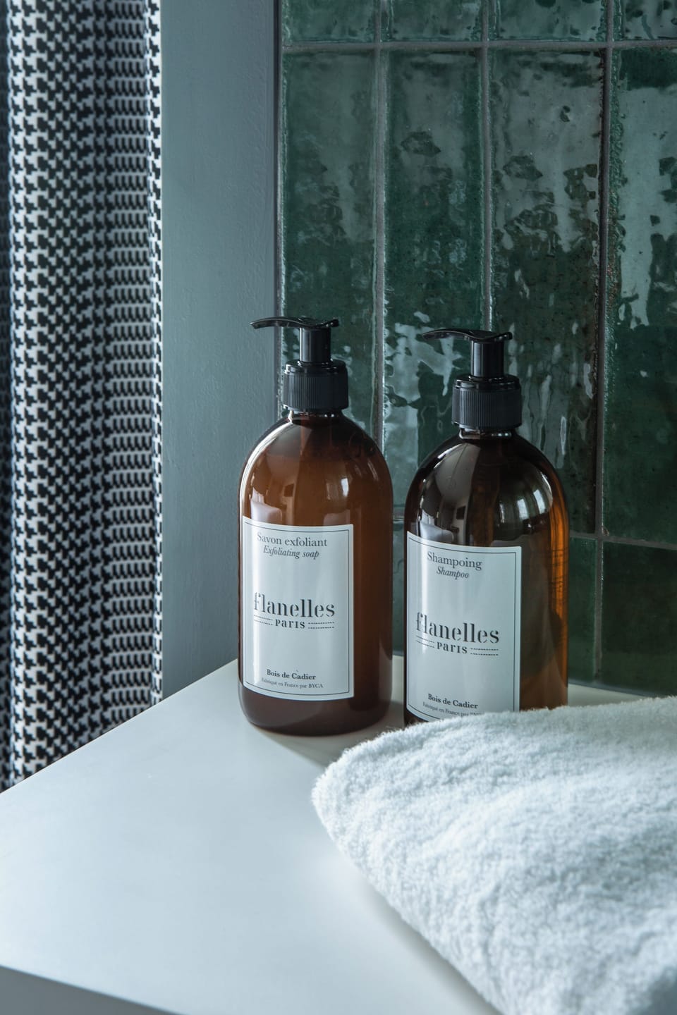 Shower, free toiletries, hair dryer, bathrobes