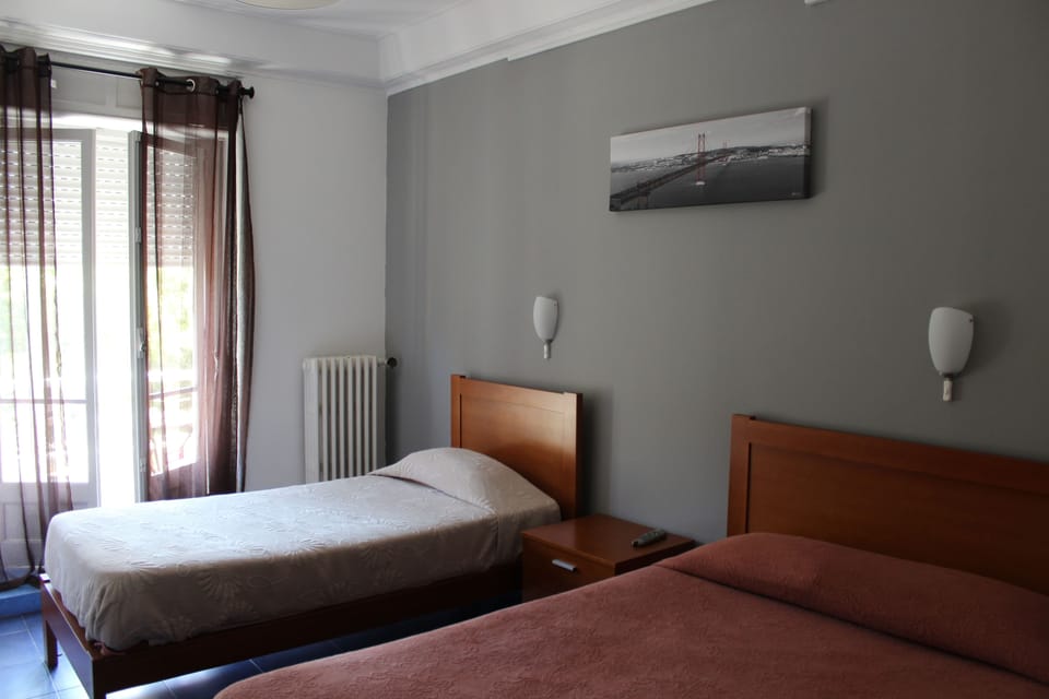 Desk, free cribs/infant beds, free WiFi, bed sheets