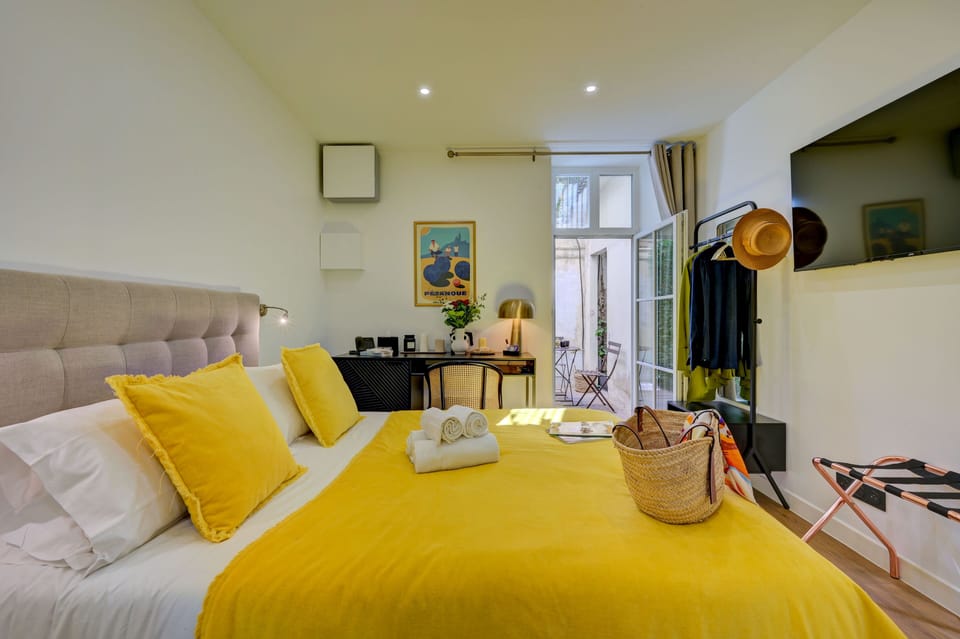 Standard Double Room | Premium bedding, pillowtop beds, minibar, in-room safe