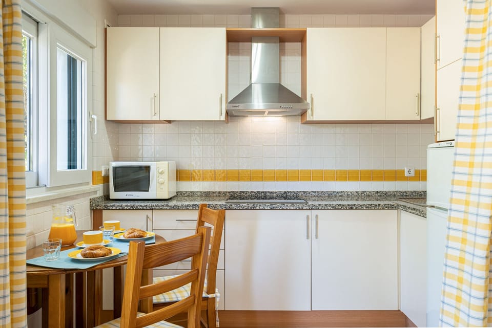 Superior Studio | Private kitchen | Full-size fridge, microwave, stovetop, electric kettle