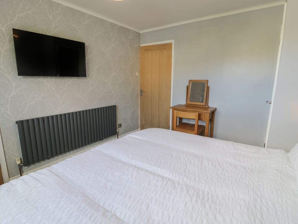 Cottage | 2 bedrooms, individually decorated, individually furnished, free WiFi