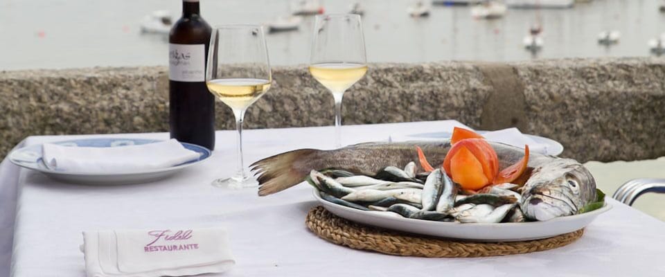 Breakfast, lunch, dinner served; Spanish cuisine, beach views 