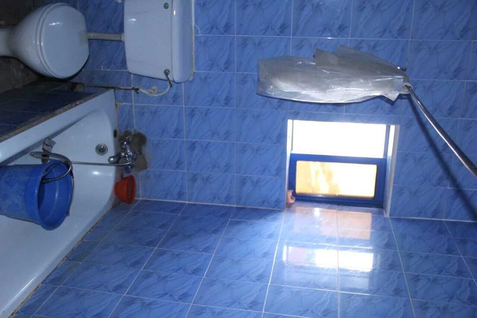 Junior Single Room | Bathroom