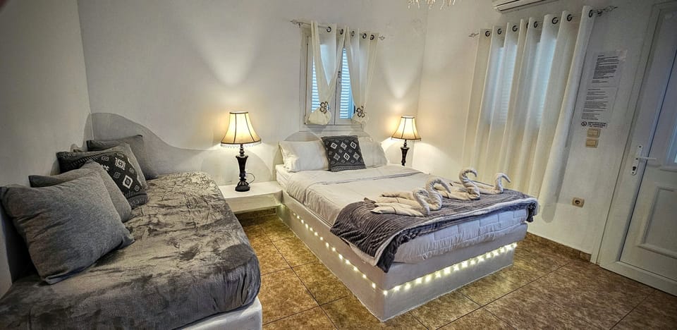 Egyptian cotton sheets, premium bedding, memory foam beds