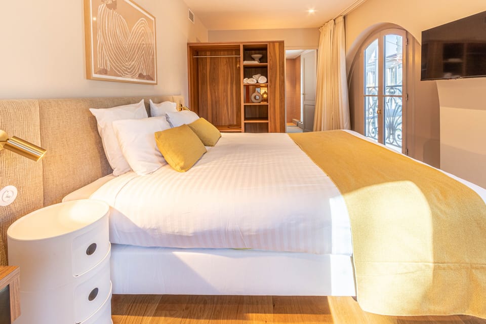 La Maison De Blanche Bed and Breakfast in Bordeaux