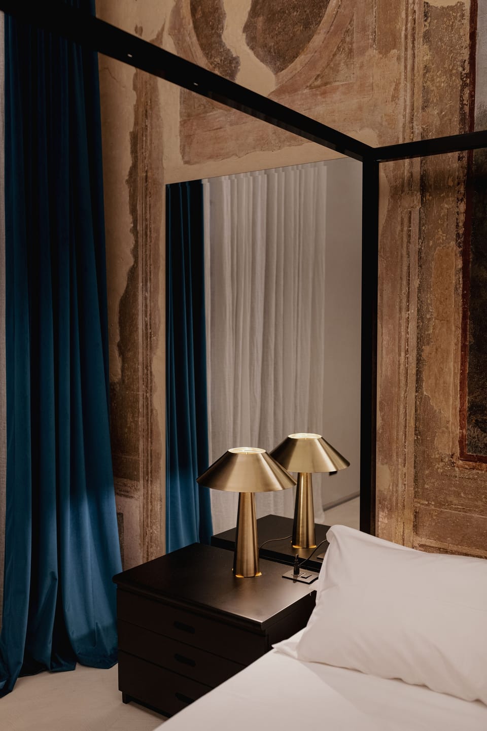 Superior Suite | 1 bedroom, premium bedding, down comforters, minibar