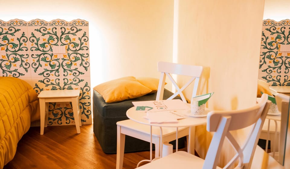 Classic Suite | Egyptian cotton sheets, premium bedding, down comforters