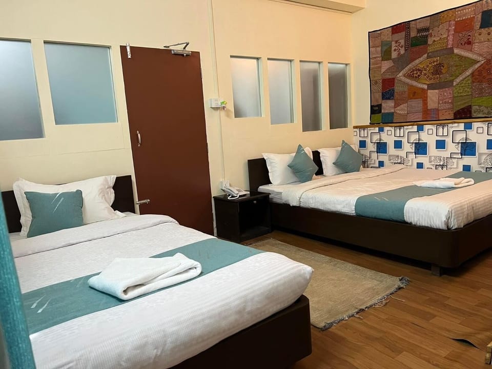 Standard Triple Room | Premium bedding, individually furnished, desk, soundproofing