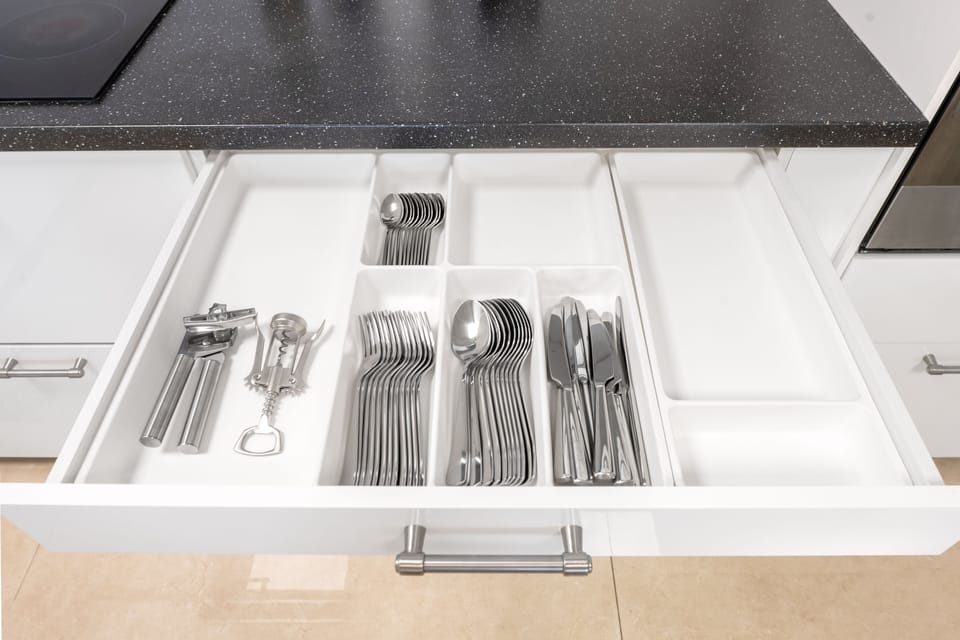 Exclusive Apartment, 3 Bedrooms, Sea View, Beachfront | Private kitchen | Full-size fridge, microwave, oven, stovetop