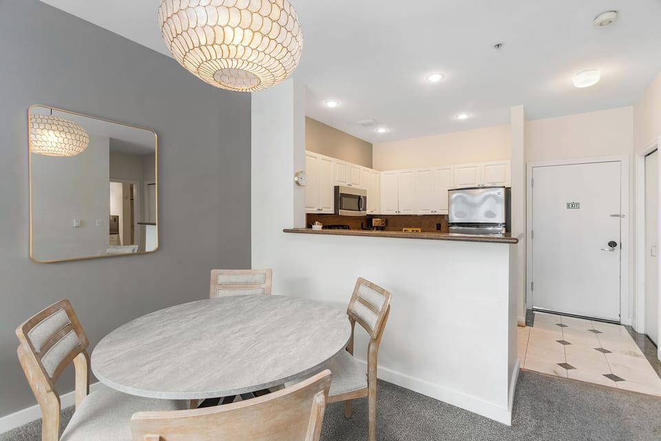Classic Apartment | Living area | 40-inch TV with digital channels