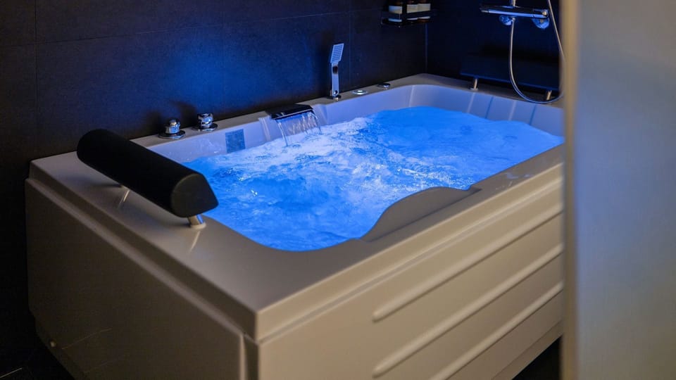 Z SPA-2PC | Private spa tub