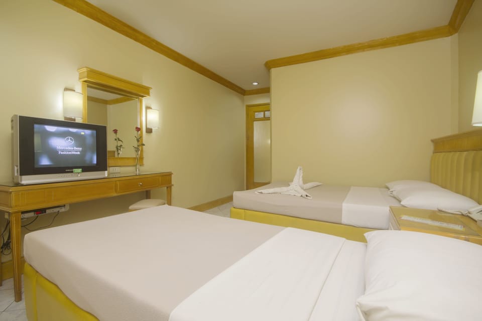 Superior Room | Individually furnished, free WiFi, bed sheets