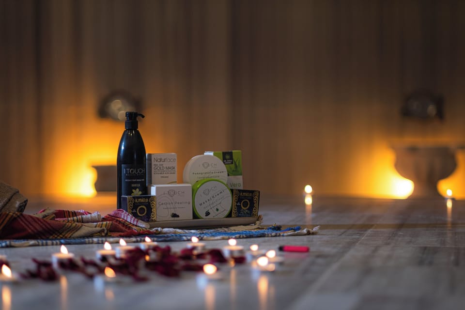 Sauna, Turkish bath, body treatments, facials, massage/treatment rooms