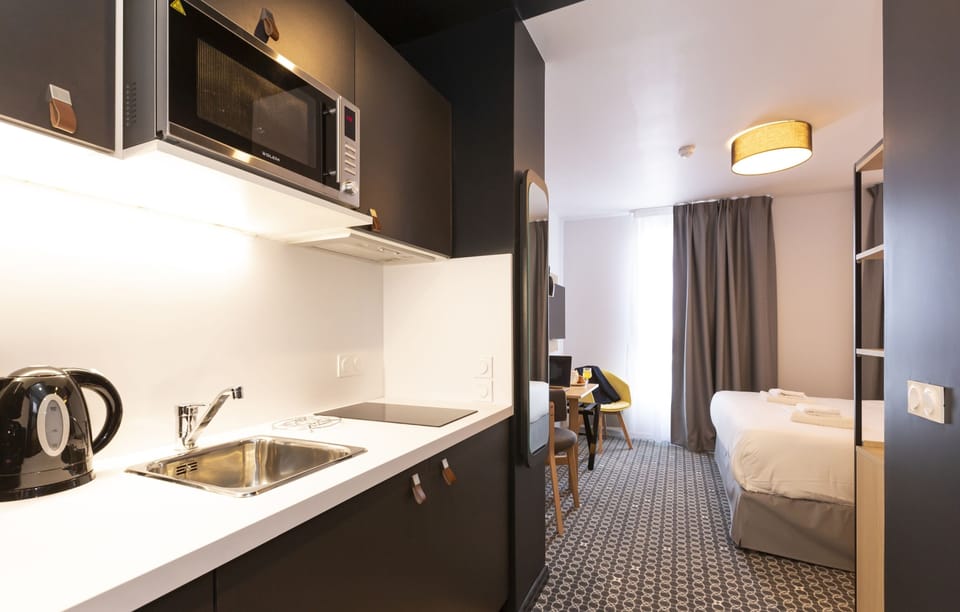 Private kitchenette