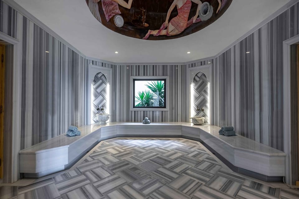 Couples treatment rooms, sauna, steam room, Turkish bath