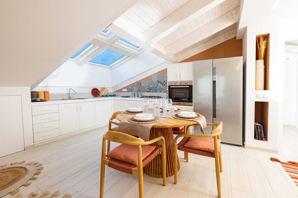 Deluxe Apartment | Private kitchen | Full-size fridge, microwave, oven, dishwasher
