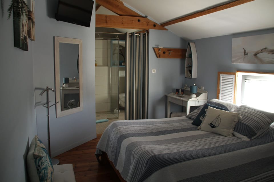Classic Room | Premium bedding, individually furnished, free WiFi, bed sheets