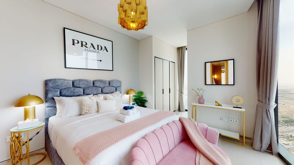 Grand Apartment | 2 bedrooms, in-room safe, laptop workspace, iron/ironing board