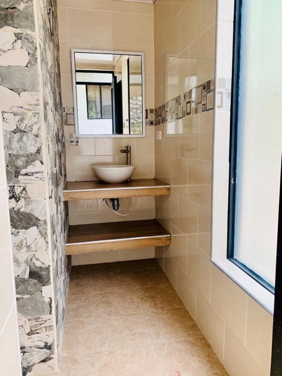 Family Cottage | Bathroom