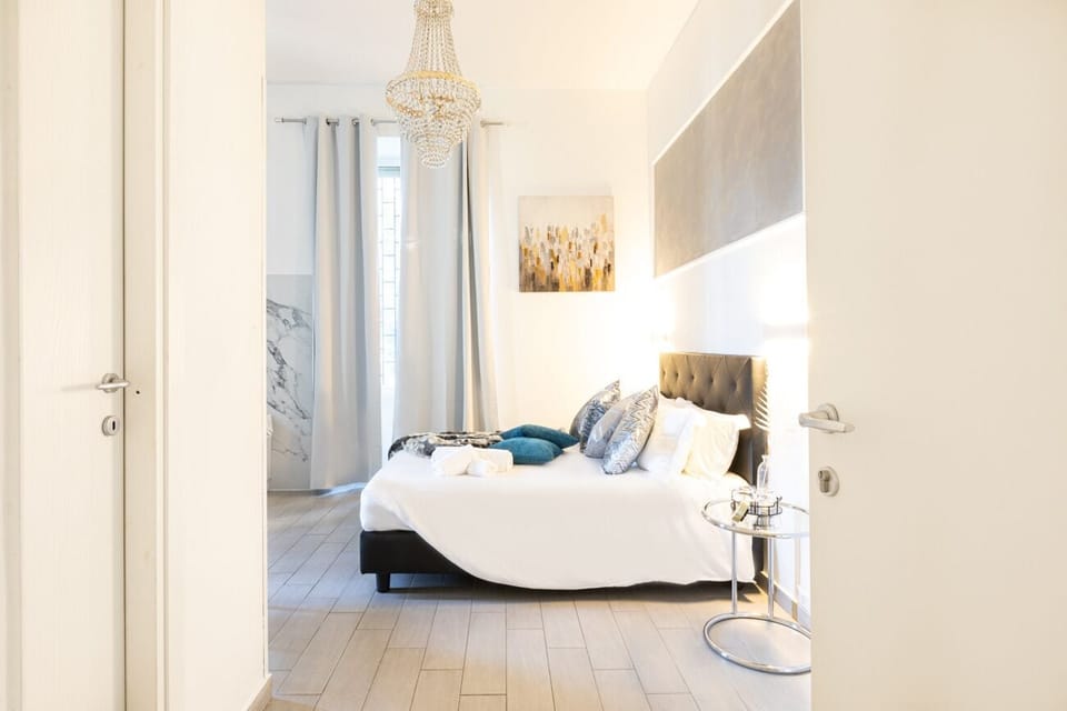 Superior Room | 1 bedroom, desk, soundproofing, iron/ironing board
