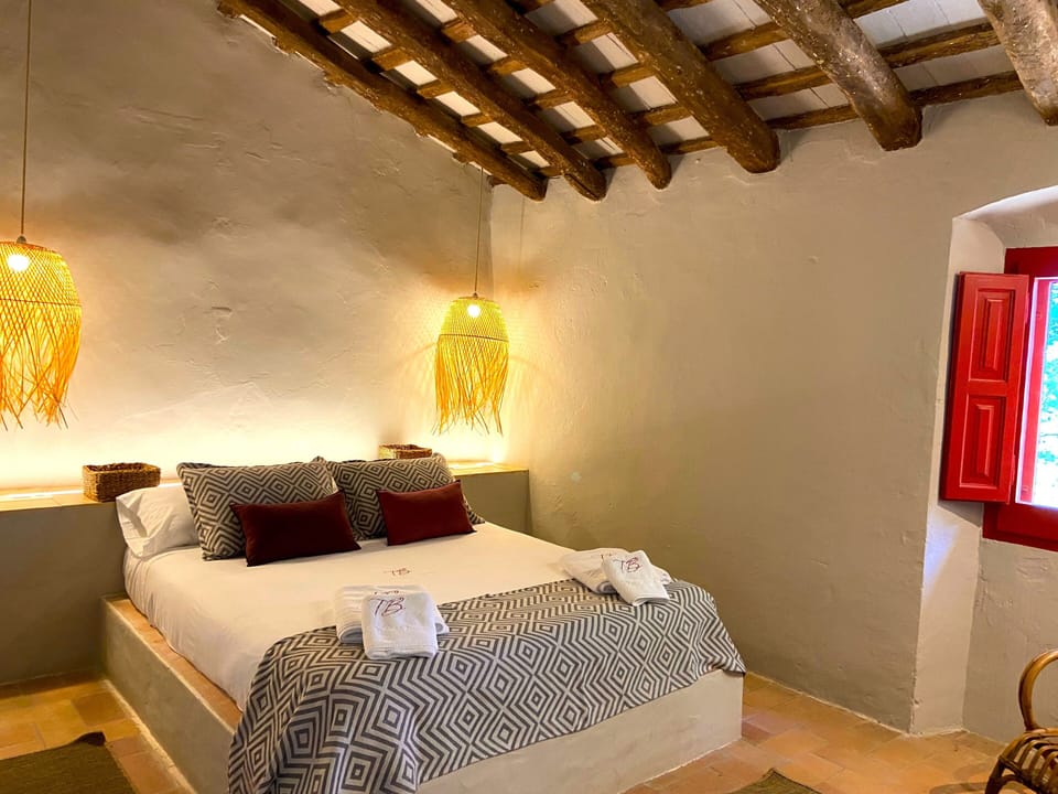 House | 5 bedrooms, iron/ironing board