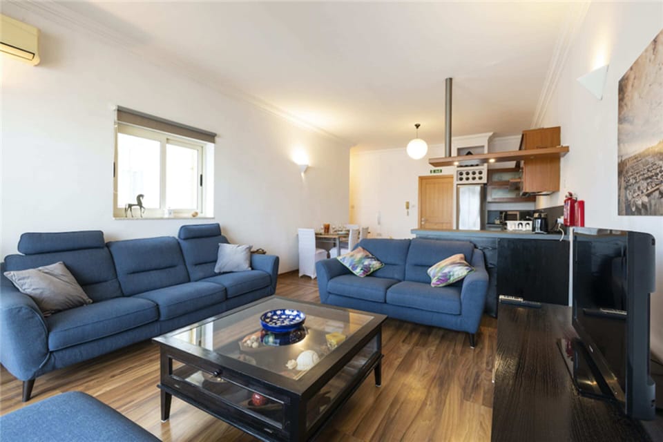Basic Apartment, 2 Double Beds | Living area | TV