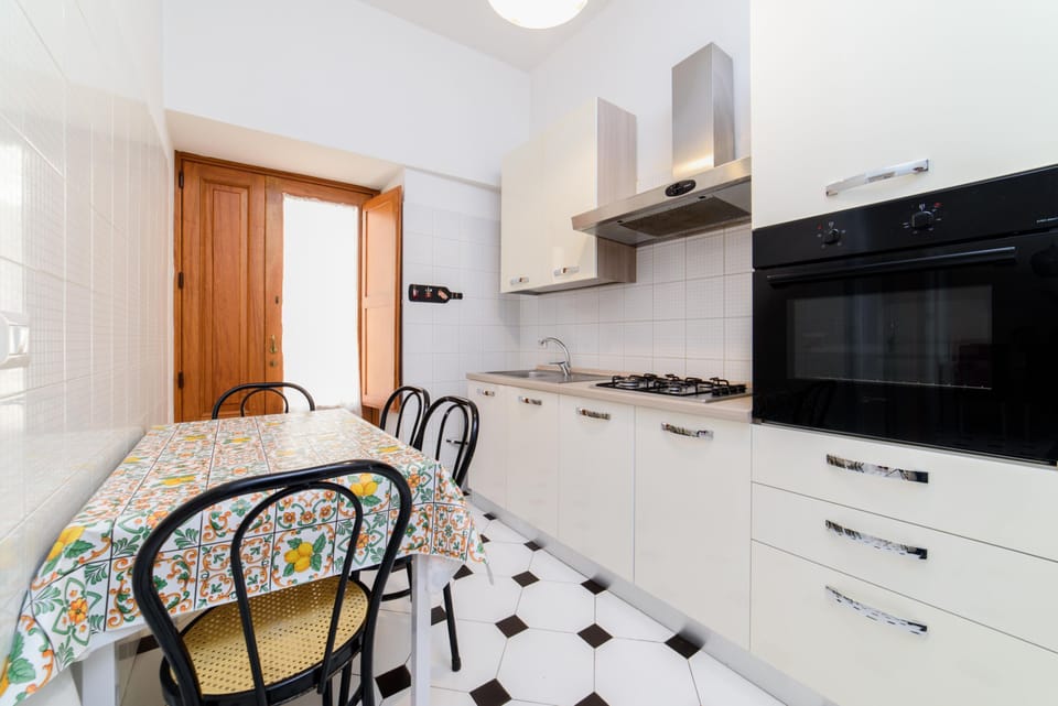 House | 1 bedroom