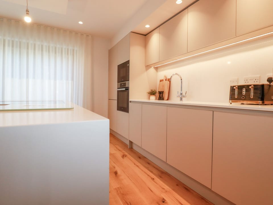 Fridge, dishwasher, electric kettle, toaster