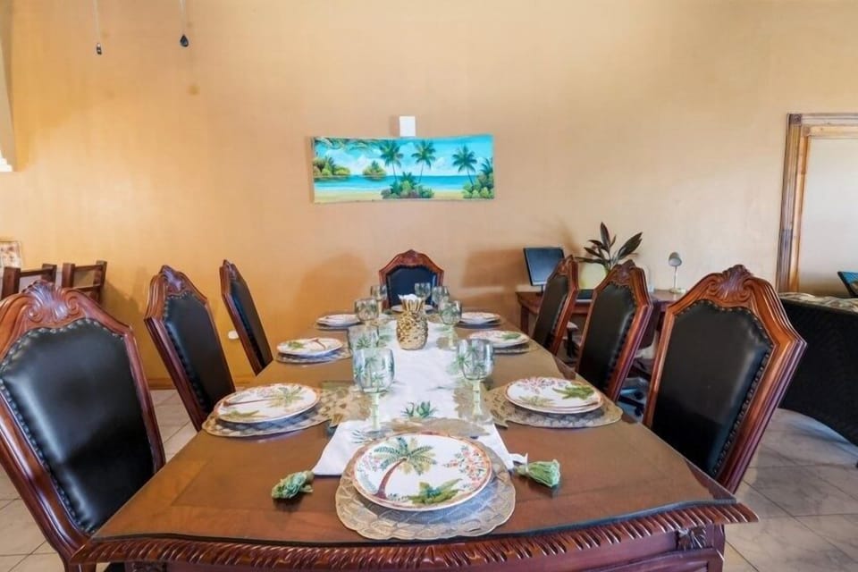 Villa, Multiple Bedrooms | Dining