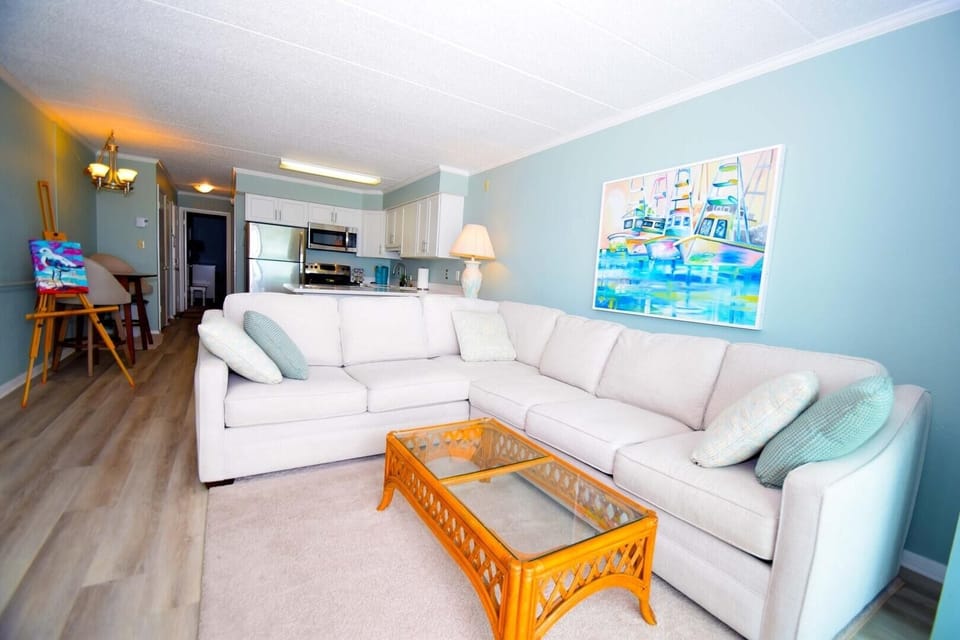 Condo, 1 Bedroom | Living area