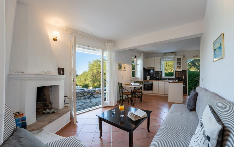 House, Smoking | 1 bedroom, Internet