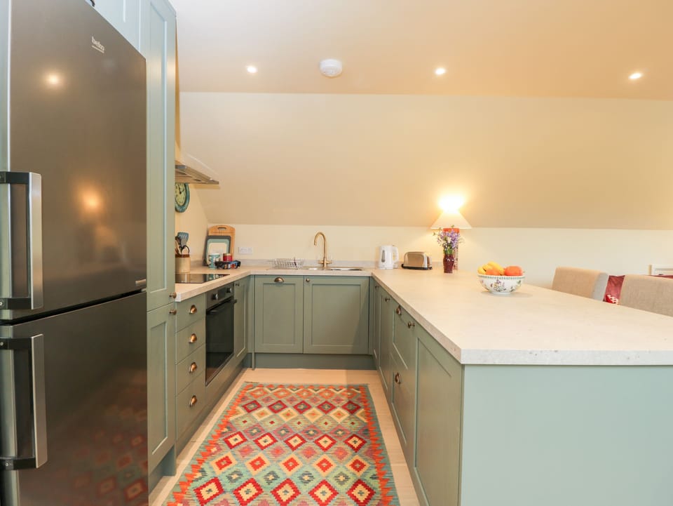 Fridge, dishwasher, electric kettle, toaster