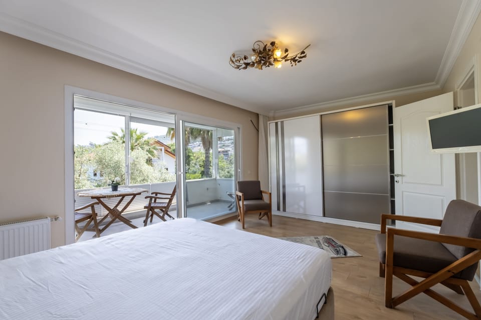 Basic Double Room | Bed sheets