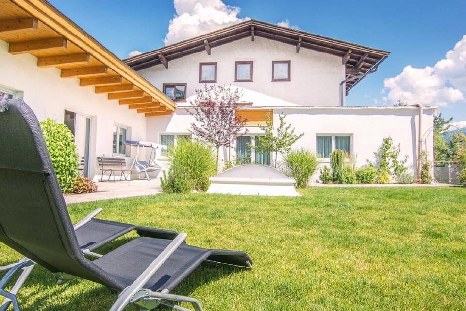 House | 1 bedroom
