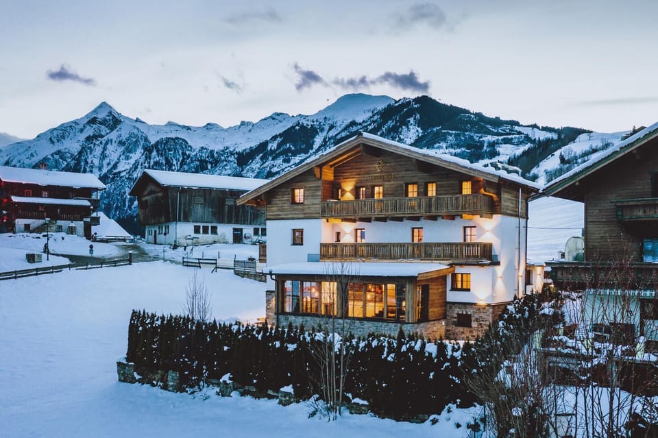 House, Smoking | 8 bedrooms