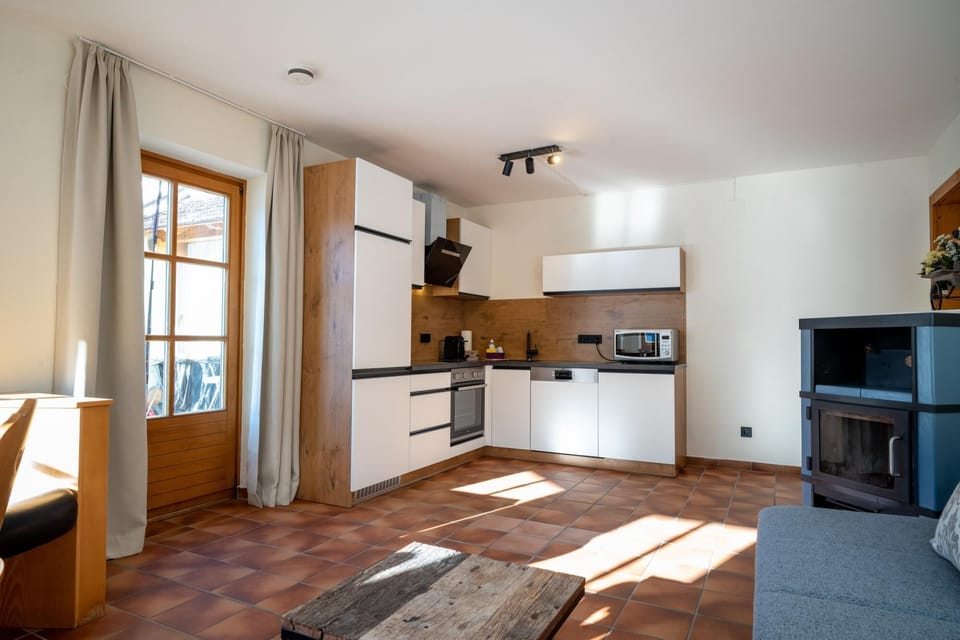 House, Smoking | 1 bedroom