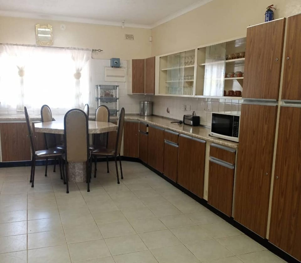House, Accessible, Smoking | 6 bedrooms