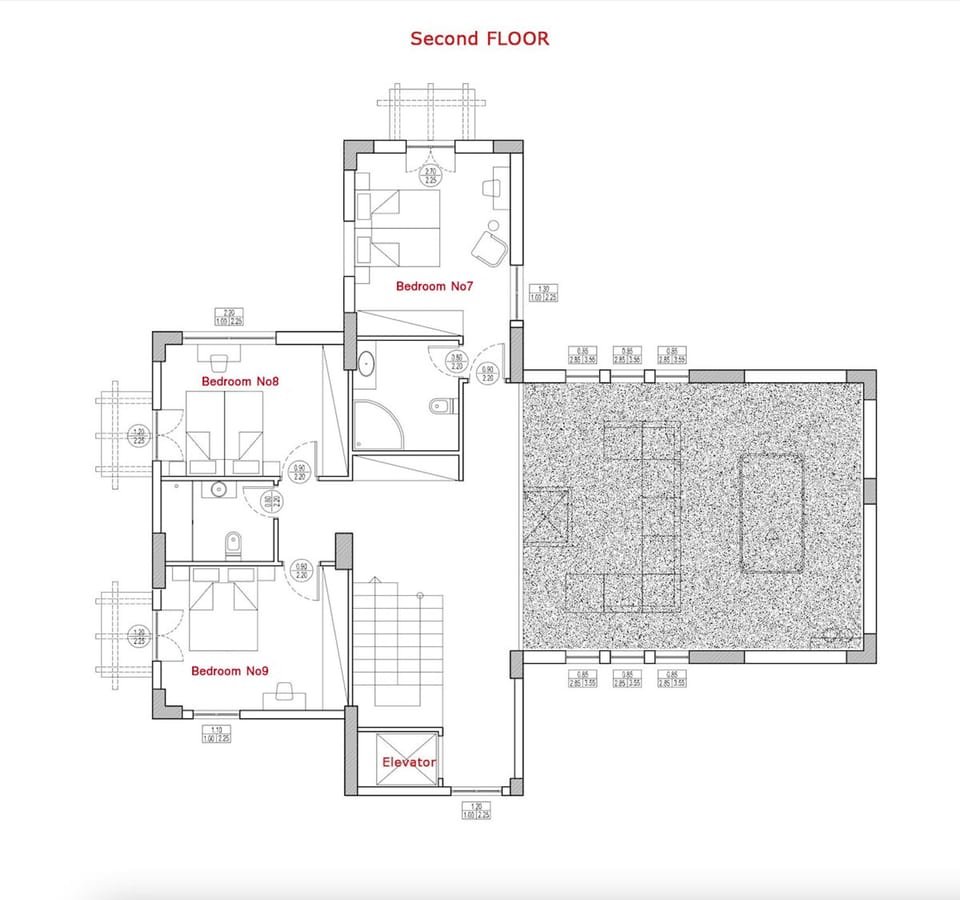 House | 9 bedrooms, soundproofing