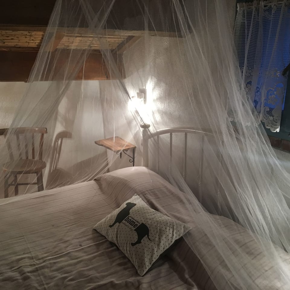 Family Cottage, Private Bathroom, Garden Area | 1 bedroom, premium bedding, desk, laptop workspace