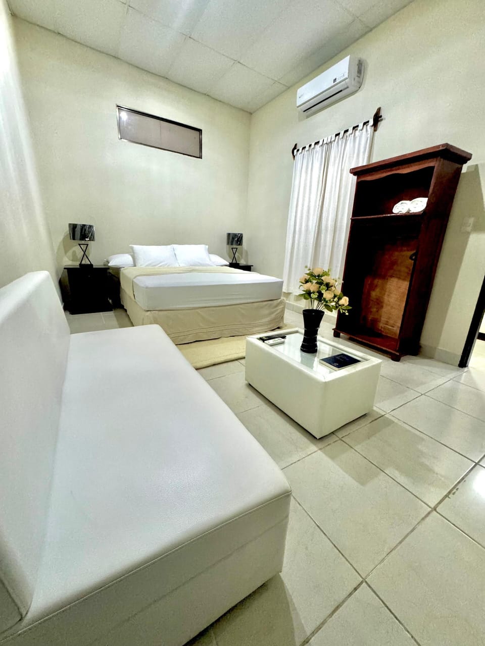 Superior Single Room | WiFi (free)