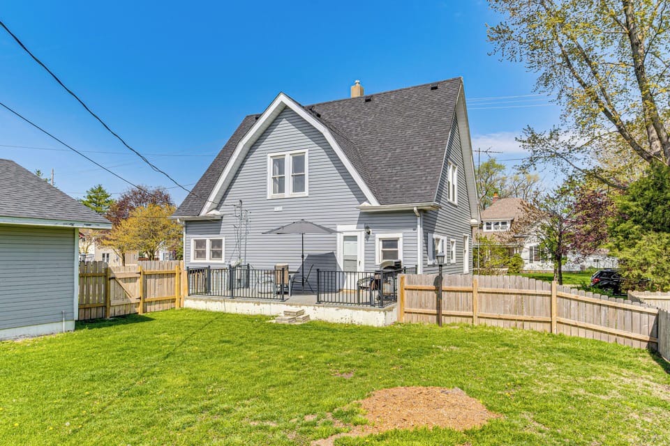 House (4 Bedrooms) | Interior